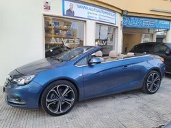Azul Usado 2017 Opel Cascada Active Cabrios | € 19.980