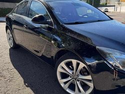Preto Usado 2009 Opel Insignia Sedan | € 7.650 (Preço justo)