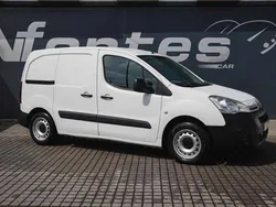 Branco Usado 2017 Citroën Berlingo Monovolume | € 9.950 (Bom preço)