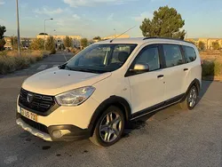 Usado 2018 Dacia Lodgy Stepway Monovolume | € 12.400 (Bom preço)