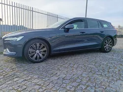 Usado 2019 Volvo V60 Inscription Carrinha | € 26.000 (Preço justo)