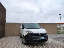 Branco Usado 2019 Fiat Doblò Monovolume | € 12.000 (Preço justo)