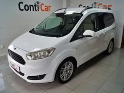 Branco Usado 2017 Ford Courier Titanium Monovolume | € 13.990