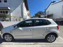 Cinzento Usado 2017 VW Polo Citadino | € 12.000 (Caro)