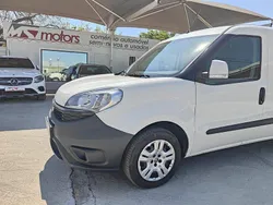 Branco Usado 2020 Fiat Doblò Easy Monovolume | € 12.950 (Preço elevado)