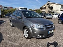 Cinza Usado 2007 Chevrolet Aveo LT Sedan | € 3.250