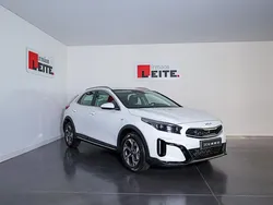 Branco Novo 2025 Kia XCeed SUV | € 23.990 (Preço justo)