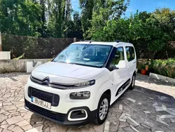 Branco Usado 2018 Citroën Berlingo Monovolume | € 14.850 (Preço justo)