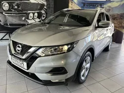 Cinzento Usado 2019 Nissan Qashqai Acenta SUV | € 19.600 (Preço justo)