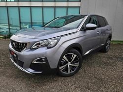 Cinzento (metalizada) Usado 2020 Peugeot 3008 Allure Citadino | € 19.900 (Preço justo)