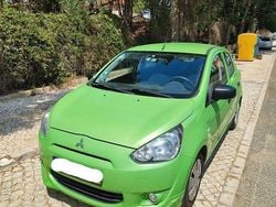 Usado 2013 Mitsubishi Space Star Sedan | € 5.300