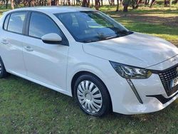 Branco Usado 2020 Peugeot 208 Active Citadino | € 14.300 (Preço justo)