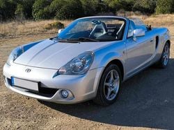 Cinzento Usado 2004 Toyota MR2 Cabrios | € 17.500