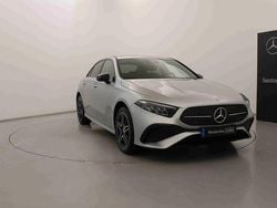 Prateado Usado 2024 Mercedes A250 Sedan | € 37.990 (Preço justo)