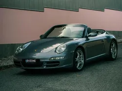 Cinzento Usado 2006 Porsche 911 Carrera 4 Cabriolet Cabrios | € 62.500