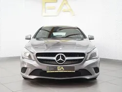 Cinza Usado 2015 Mercedes CLA200 Shooting Brake Carrinha | € 18.980