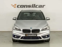 Cinza prata Usado 2015 BMW 218 Active Tourer Sport Line Monovolume | € 15.980 (Preço justo)