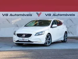 Branco Usado 2012 Volvo V40 Kinetic Carrinha | € 10.900