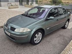 Usado 2003 Renault Mégane II Sedan | € 1.850 (Bom preço)
