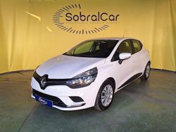 Branco Usado 2017 Renault Clio IV Zen | € 11.000 (Bom preço)