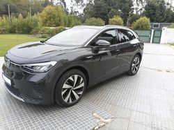 Cinzento Usado 2021 VW ID.4 Pro Performance SUV | € 29.500 (Preço justo)