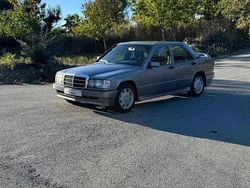 Cinzento Usado 1986 Mercedes 190 | € 7.000