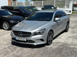 Cinza Usado 2016 Mercedes CLA200 Urban Carrinha | € 17.990 (Super Preço)
