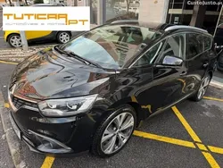 Cinza Usado 2018 Renault Grand Scénic IV Dynamique Monovolume | € 16.900 (Preço justo)