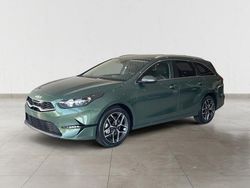 Verde Novo 2025 Kia Ceed Sportswagon Carrinha | € 24.900 (Preço justo)