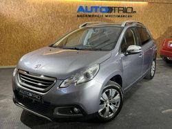 Cinzento Usado 2016 Peugeot 2008 SUV | € 9.900 (Preço justo)