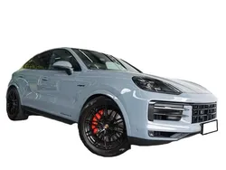 Cinzento Usado 2024 Porsche Cayenne SUV | € 136.990