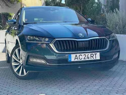 Azul Usado 2020 Skoda Octavia Style Carrinha | € 15.900 (Bom preço)