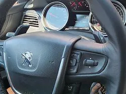 Usado 2015 Peugeot 508 RXH Sedan | € 15.500 (Caro)