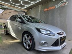 Cinza Usado 2013 Ford Focus ST-Line | € 9.990 (Preço justo)
