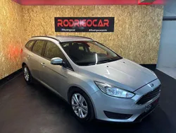 Cinzento Usado 2015 Ford Focus Carrinha | € 5.750 (Super Preço)