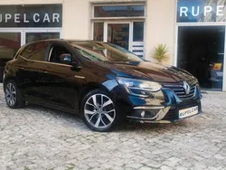 Preto Usado 2017 Renault Mégane IV Coupé | € 12.750 (Preço justo)