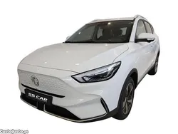 Branco Usado 2022 MG ZS Comfort Sedan | € 19.490 (Bom preço)