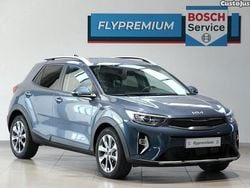Azul Usado 2025 Kia Stonic SUV | € 20.990 (Preço elevado)