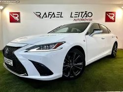 Branco Usado 2020 Lexus ES300H Sport Line Sedan | € 35.750