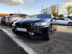 Cinza Usado 2012 BMW M5 | € 54.900