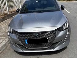 Usado 2020 Peugeot e-208 GT-line Citadino | € 18.350 (Preço elevado)