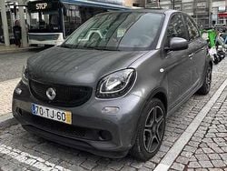 Cinzento Usado 2017 Smart ForFour | € 11.000 (Preço justo)