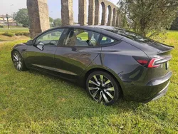 Usado 2024 Tesla Model 3 Sedan | € 46.800