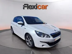 Branco Usado 2016 Peugeot 308 Style | € 9.490 (Bom preço)