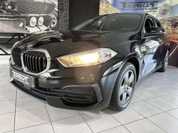 Preto Usado 2021 BMW 116 Advantage Citadino | € 19.600 (Bom preço)