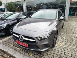 Cinza Usado 2021 Mercedes A250 Style | € 26.900 (Preço justo)