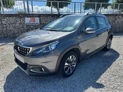 Cinza Usado 2017 Peugeot 2008 Allure SUV | € 12.950 (Preço justo)