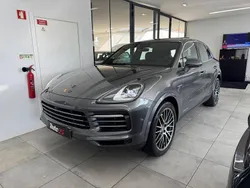 Cinzento Usado 2020 Porsche Cayenne SUV | € 72.500 (Bom preço)