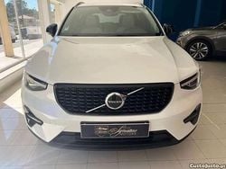 Branco Usado 2023 Volvo XC40 Plus SUV | € 36.900 (Preço justo)