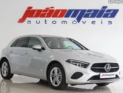 Cinza Usado 2024 Mercedes A250 | € 41.500 (Bom preço)